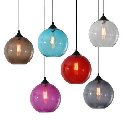 Moderne Glas-Pendelleuchte in mehreren Farben mit kugelförmigem Design