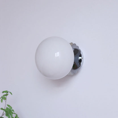 Moderne Wandlampe aus Glas und Eisen – erhältlich in Rosa, Beige und Weiß