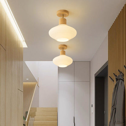 Moderne Japandi-Deckenleuchte – Walnuss und Holz mit Glasschirm