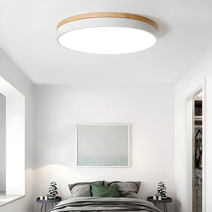 Tröde – Runde Holz-Deckenleuchte LED im skandinavischen Stil – Eleganter Minimalismus und warmes Licht