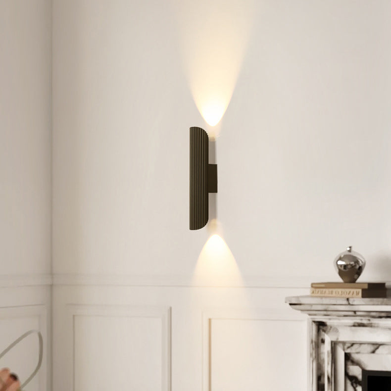 Skandinavische Wandleuchte – Weiß/Schwarz – LED 6W 600lm