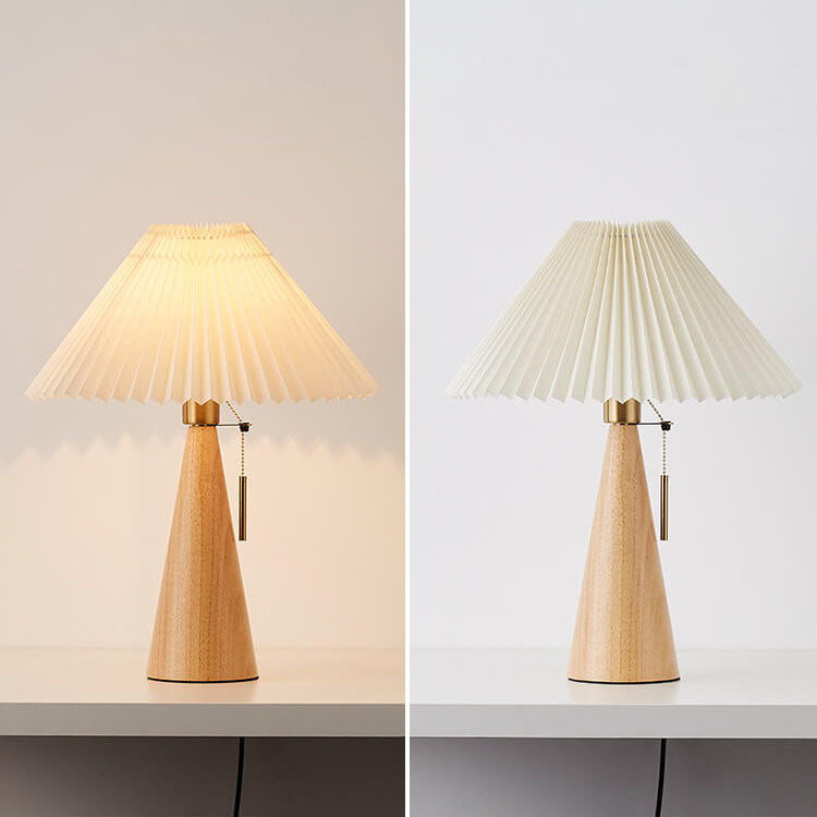 Japandi Tischlampe aus Holz