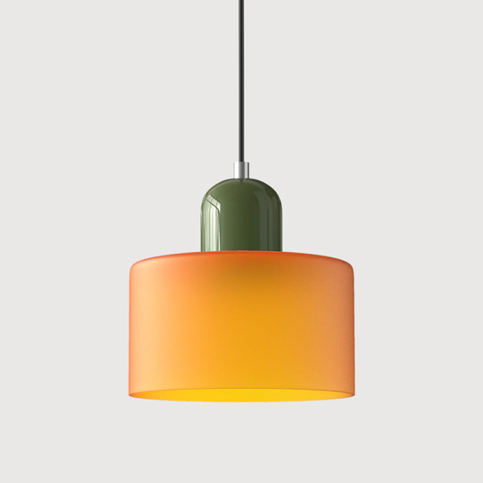 Stilvolle Retro-Hängelampe mit orangefarbenem Glasschirm und grüner Krone