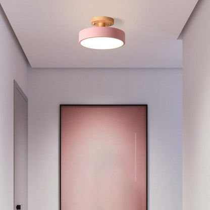 Skandinavische Deckenlampe mit Holzsockel – Dezentes Pastell-Design
