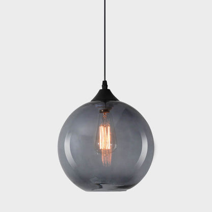 Moderne Glas-Pendelleuchte in mehreren Farben mit kugelförmigem Design