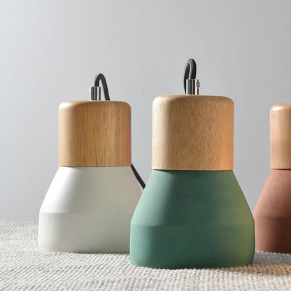 Moderne Hängeleuchte aus Zement und Holz im Industrial-Design