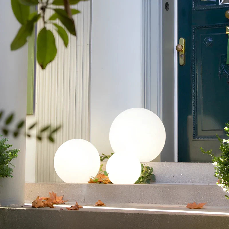 LED-Gartenkugel für Draußen mit 16 Farben und Fernbedienung – Dekorative Gartenbeleuchtung