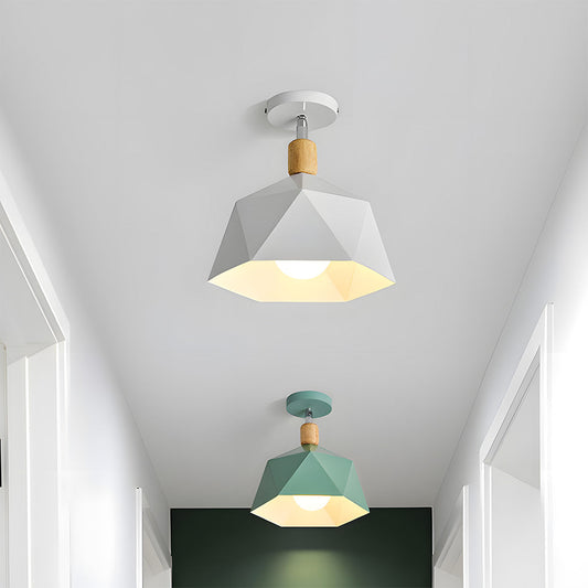 Läila – Skandinavische Deckenleuchte mit geometrischem Design und Holzakzent