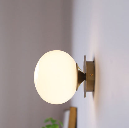 Moderne Wandlampe aus Glas und Eisen – erhältlich in Rosa, Beige und Weiß