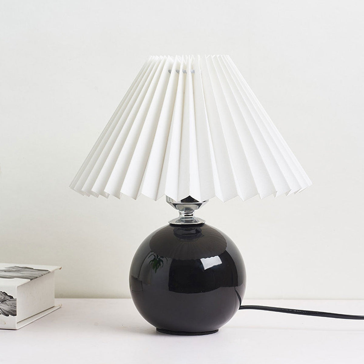 Moderne Keramik-Tischlampe mit Stoffschirm – erhältlich in vielen Farben