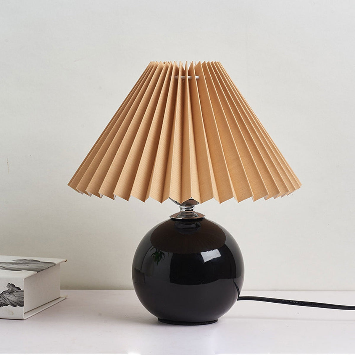 Moderne Keramik-Tischlampe mit Stoffschirm – erhältlich in vielen Farben