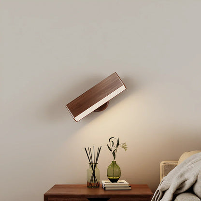 Elegante drehbare Wandleuchte mit magnetischer Halterung