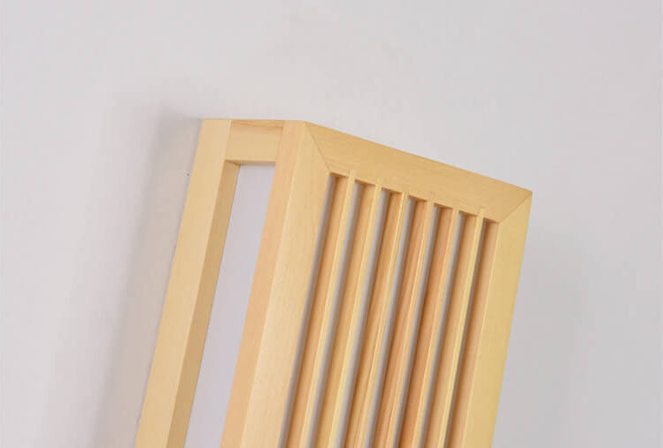 Moderne LED-Wandlampe aus Holz mit Beige- und Acrylakzenten