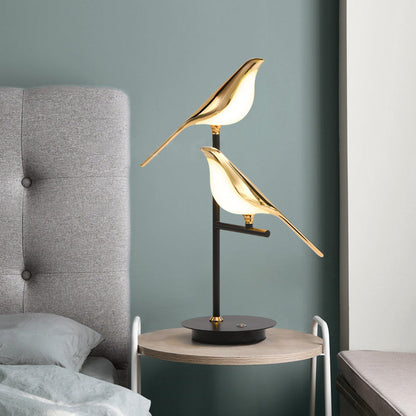 Chiraya – Skulpturale Vogel-Lampe mit LED und einzigartigem Design