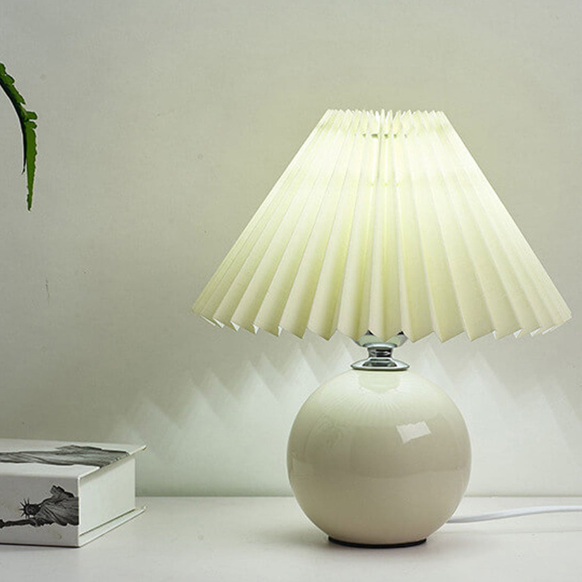 Moderne Keramik-Tischlampe mit Stoffschirm – erhältlich in vielen Farben