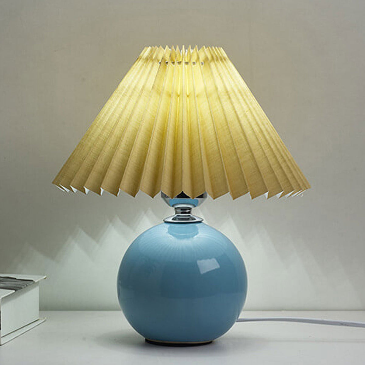 Moderne Keramik-Tischlampe mit Stoffschirm – erhältlich in vielen Farben
