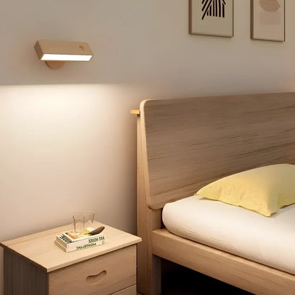Elegante drehbare Wandleuchte mit magnetischer Halterung