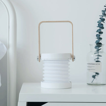Froy – Faltbare Tischlampe mit USB-Ladefunktion und 4 dimmbaren Lichtstufen