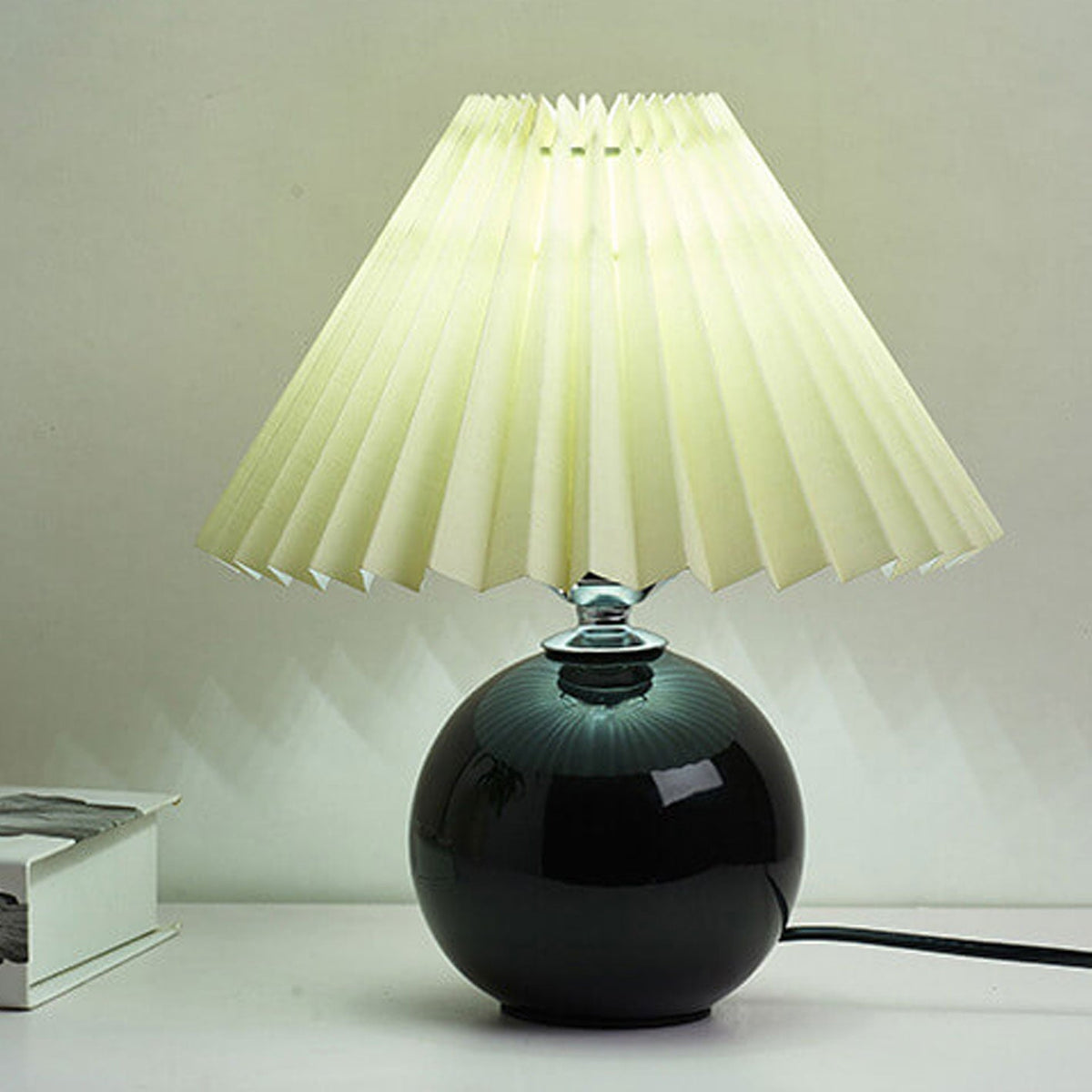 Moderne Keramik-Tischlampe mit Stoffschirm – erhältlich in vielen Farben