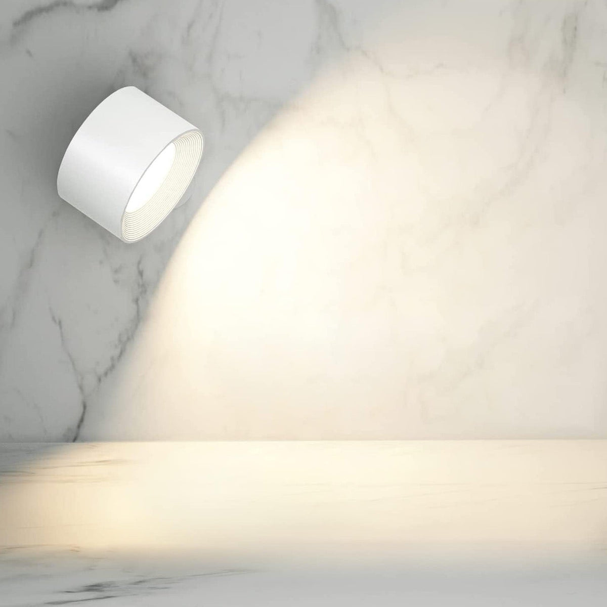 Multifunktionale kabellose Wandlampe – Aufladbar, Dimmbar und mit 360°-Drehung