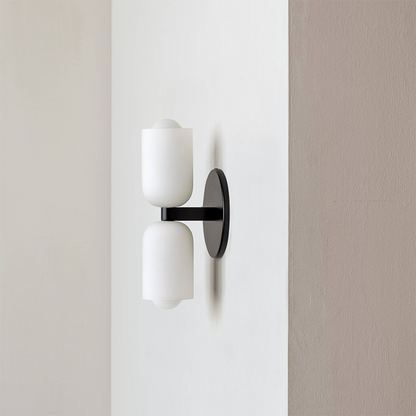 Döle – Moderne Wandlampe mit doppeltem Glasschirm (E14, für Innenräume)