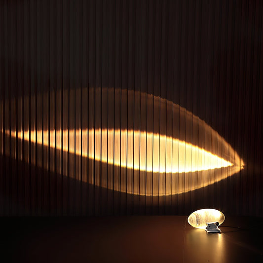 Elegante Tischlampe mit Kristalllinse – stimmungsvolles Licht und vielfältige LED-Modi