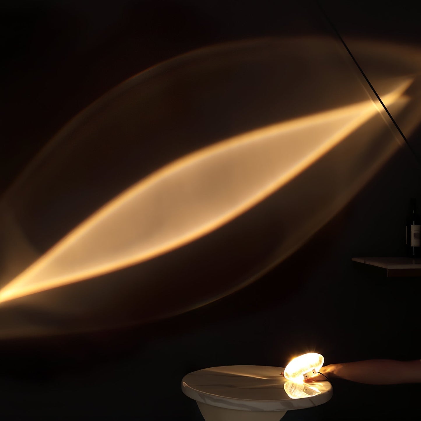 Elegante Tischlampe mit Kristalllinse – stimmungsvolles Licht und vielfältige LED-Modi