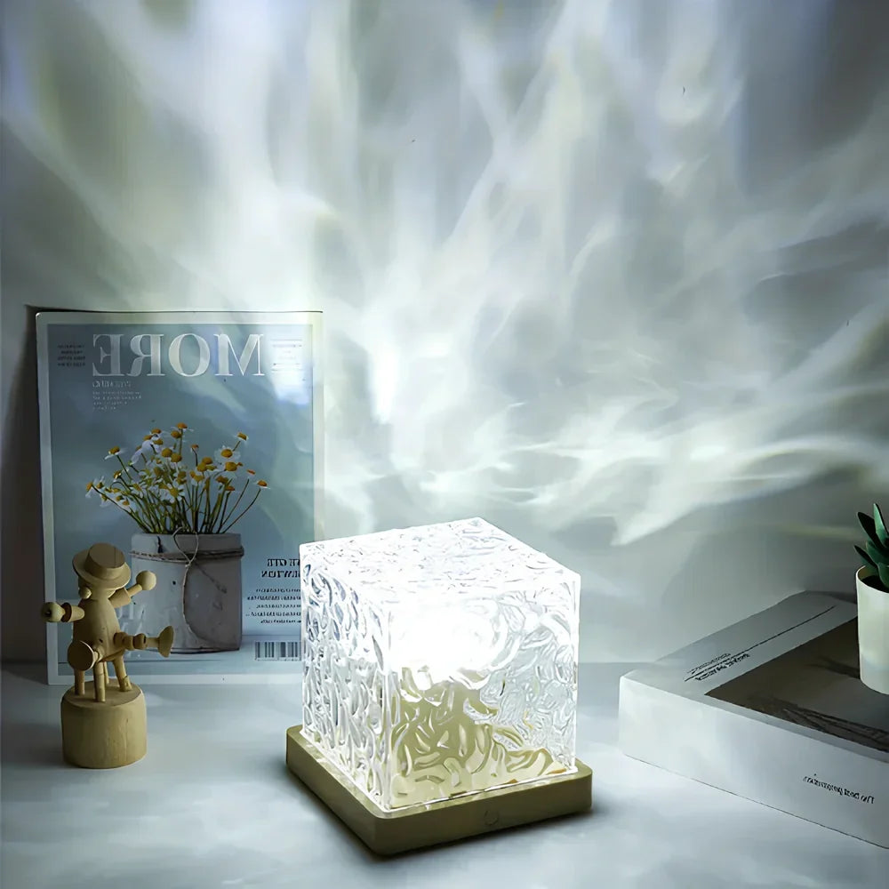 Cubo – Würfellampe mit prismatischem Licht