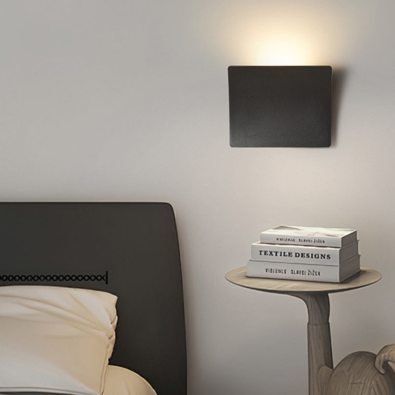 Minimalistische LED-Wandleuchte fürs Schlafzimmer – Schlicht, Modern und Funktional