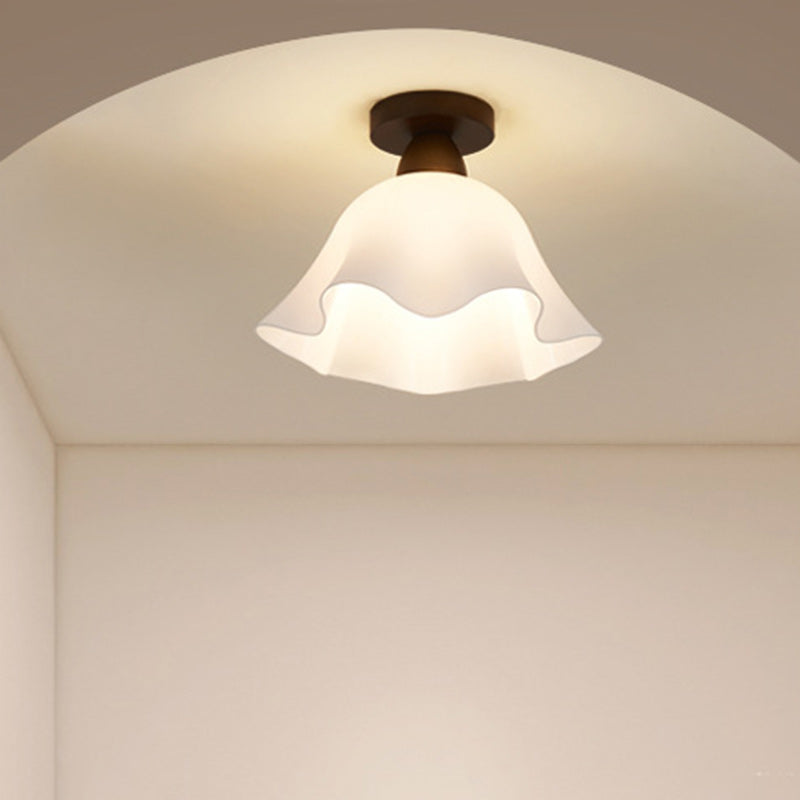 Minimalistische skandinavische Deckenleuchte – Holz und Glas – Weiß – (1 Lichtquelle)
