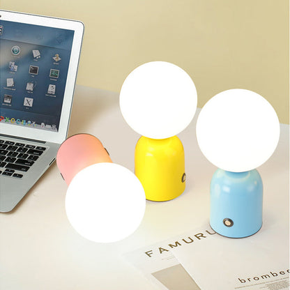 Minimalistische LED-Tischleuchte – Steckdose, 2 W mit Acrylschirm