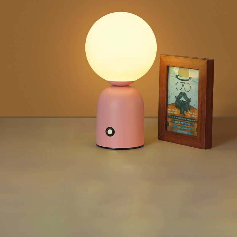 Minimalistische LED-Tischleuchte – Steckdose, 2 W mit Acrylschirm