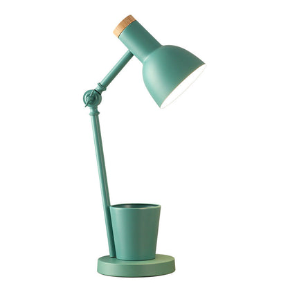 Nordische Tischlampe aus Eisen und Massivholz – eleganter Akzent in vielen Farben