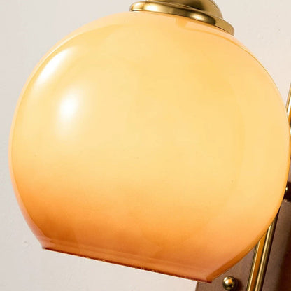 Skandinavische Wandleuchte mit Glasschirm – Milchweiß/Braun – (1 Lichtquelle)