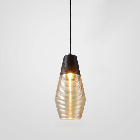 Moderne Glas-Pendelleuchte in Transparent oder Schwarz
