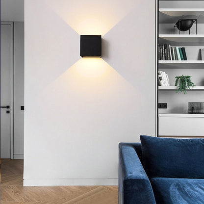 Kabo – Design-Wandlampe mit Bewegungssensor und minimalistischem Design