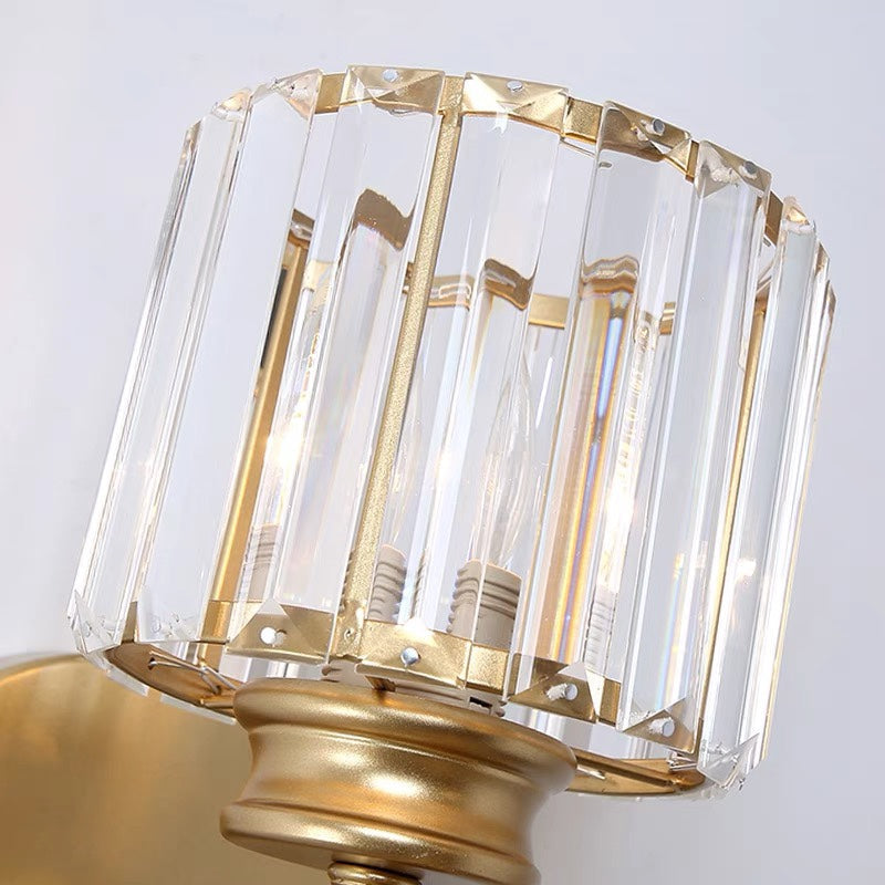 Luca – Wandleuchte mit Glasschirm und mattschwarzem Sockel