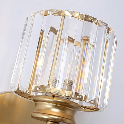 Luca – Wandleuchte mit Glasschirm und mattschwarzem Sockel