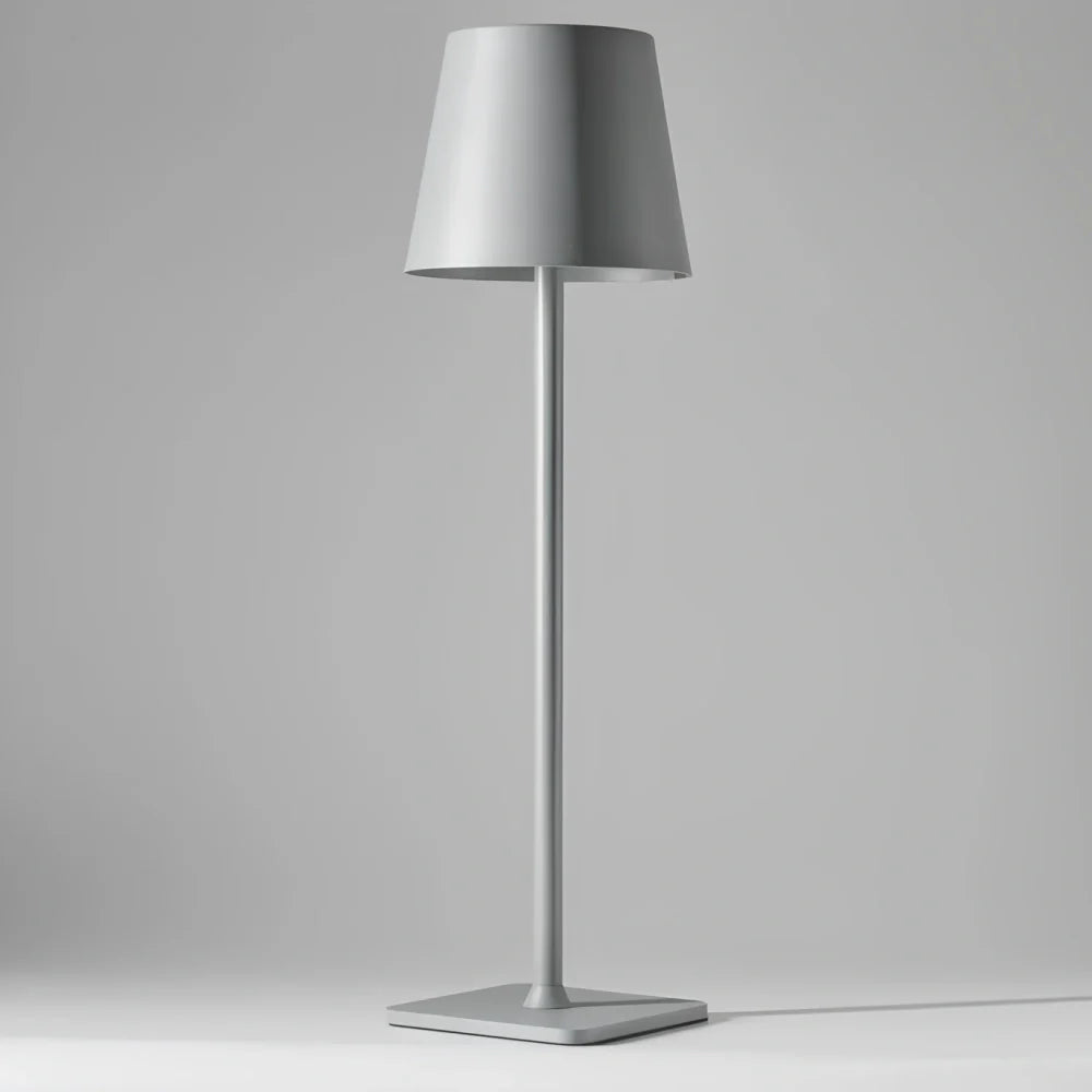 Lio – Dimmbare Akku-Tischlampe für Innen und Außen