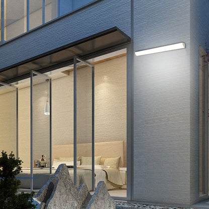 Stilvolle LED-Außenwandleuchte – Schlankes Design, IP65