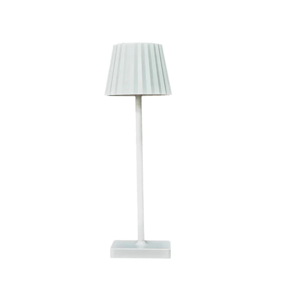 Mara – Akku-Tischlampe Klassisch mit Plissee-Schirm und dimmbarer LED