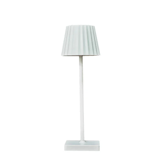 Mara – Akku-Tischlampe Klassisch mit Plissee-Schirm und dimmbarer LED