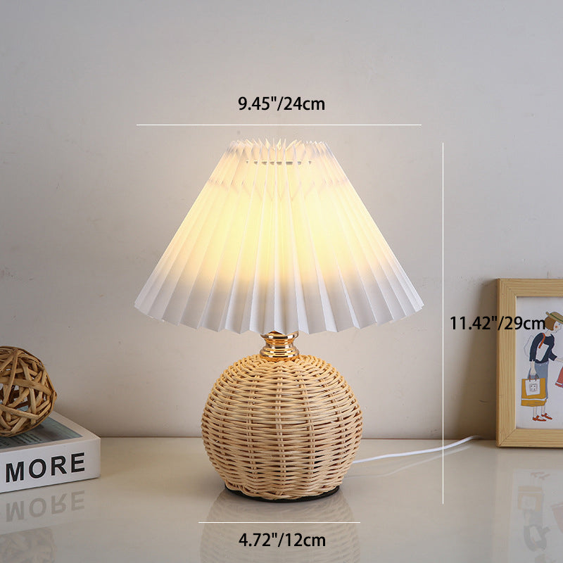 Skandinavische Tischlampe mit Stoffschirm – USB-Anschluss & stufenlose Dimmfunktion für die perfekte Stimmung