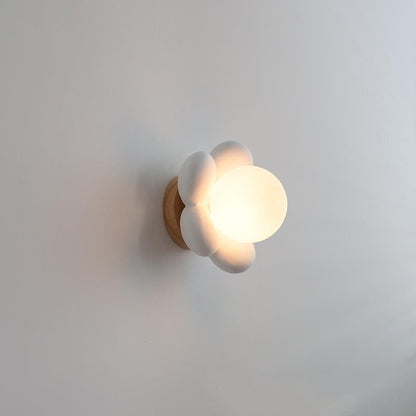 Moderne Keramik-Wandleuchte mit Holzdetail – Für Schlafzimmer und Wohnzimmer