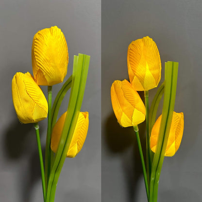 Solar-LED-Gartenleuchte mit Tulpenmotiv – Rosa/Violett/Blau/Gelb – (1 LED)
