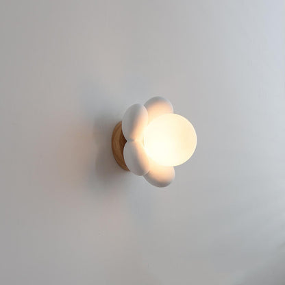 Moderne Keramik-Wandleuchte mit Holzdetail – Für Schlafzimmer und Wohnzimmer