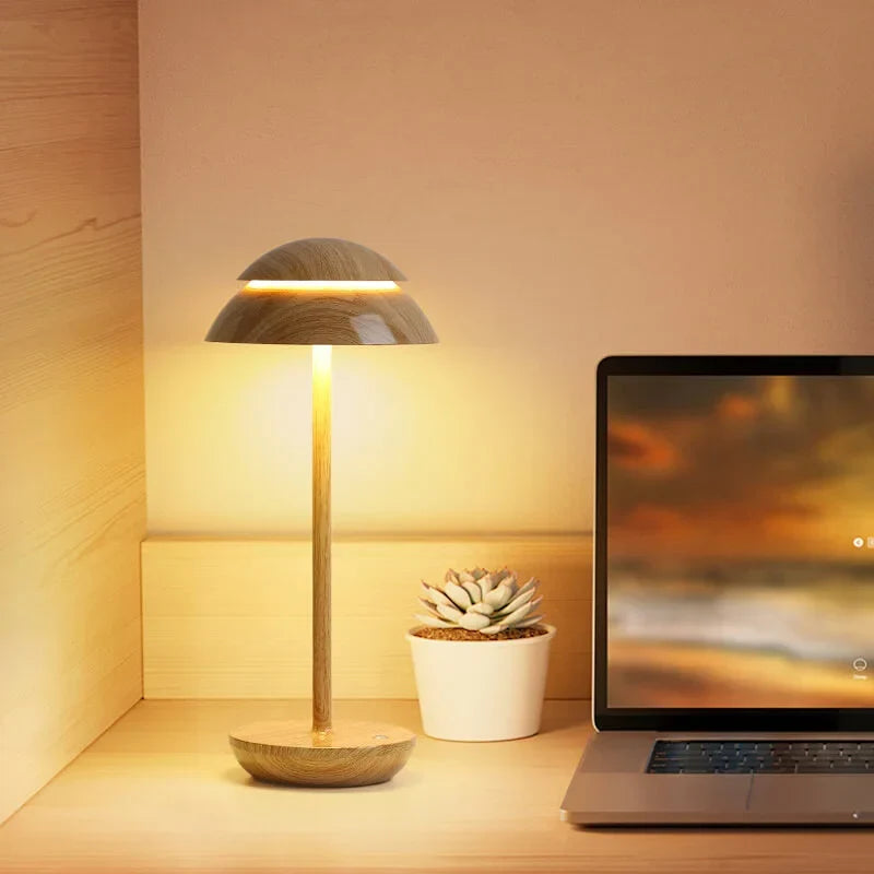 Stilvolle Aluminium-Tischlampe mit Dimmfunktion