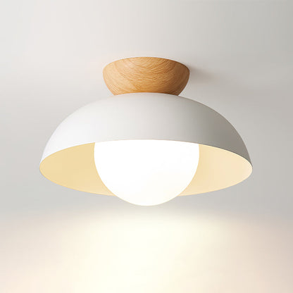Moderne minimalistische Halbeinbau-Deckenleuchte