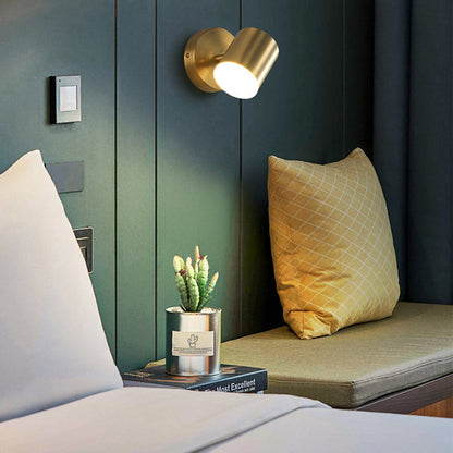 Skära – Minimalistische Wandleuchte mit integrierter LED und goldenem Finish