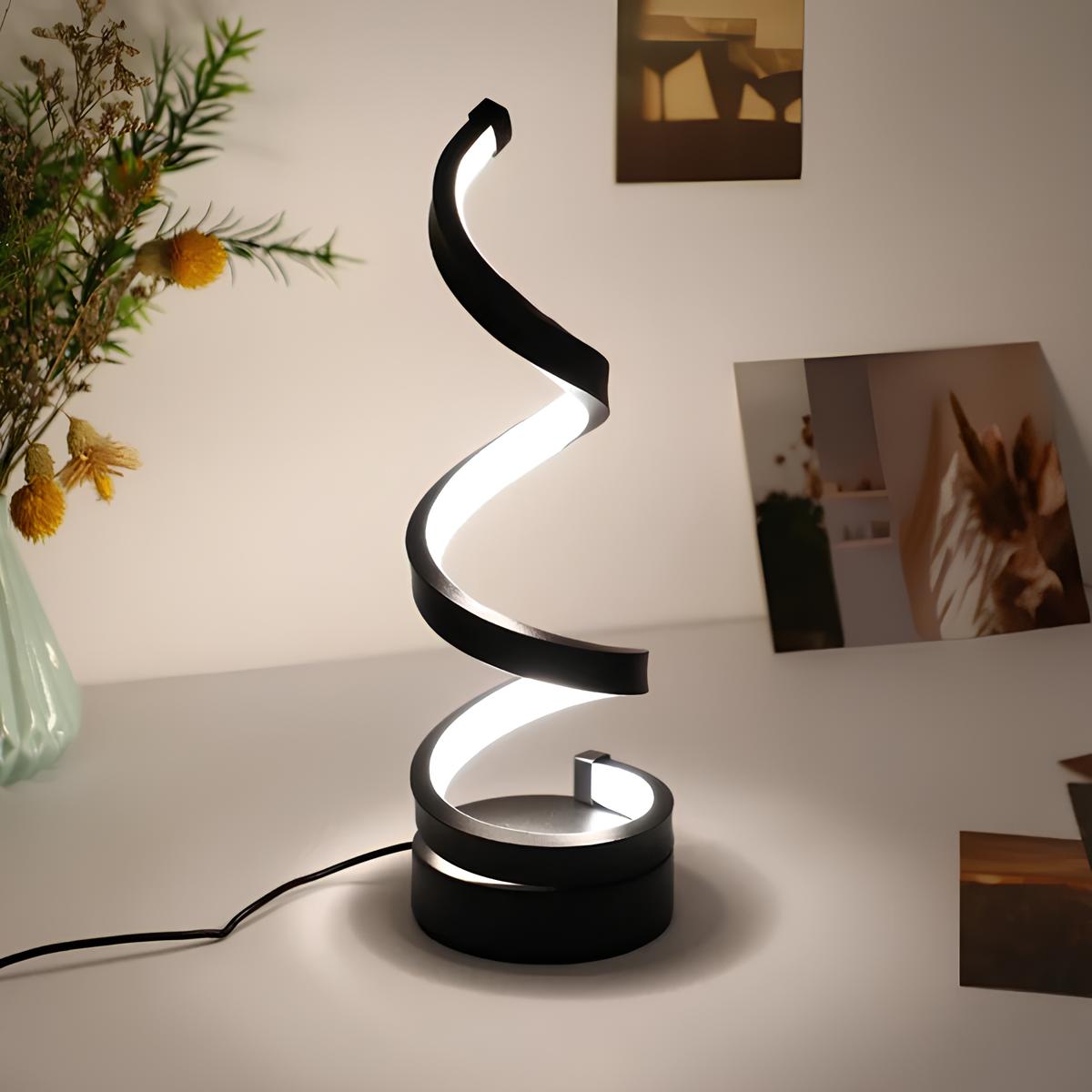 Industrielle Spiral-LED-Lampe mit Dimmfunktion und modernem Design